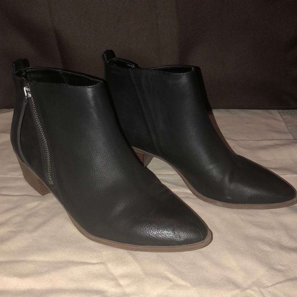 Circus by Sam Edelman black booties 9.5 US